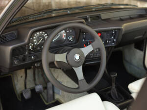 Immagine 17/63 di BMW 323i Baur TC (1979)