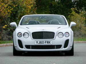 Image 5/29 of Bentley Continental GTC (2010)