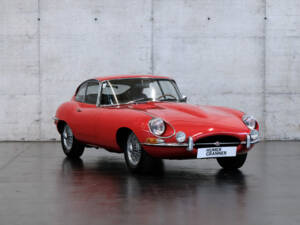 Image 5/23 de Jaguar Type E 4.2 (1967)