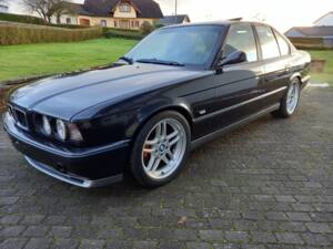Imagen 2/15 de BMW M5 (1994)