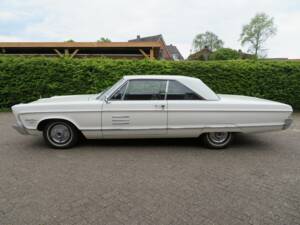 Image 9/26 de Plymouth Sport Fury (1966)