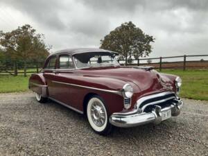 Image 6/37 de Oldsmobile Golden Rocket 88 Holiday Coupe (1950)