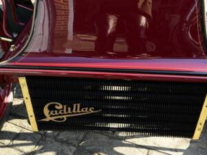 Bild 27/50 von Cadillac Model B Surrey (1904)