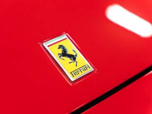 Image 31/34 de Ferrari F 355 Berlinetta (1994)