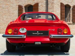 Image 9/50 de Ferrari Dino 246 GT (1971)