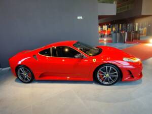 Image 8/9 de Ferrari 430 Scuderia (2009)