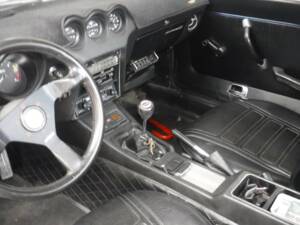 Image 32/50 of Datsun 240 Z (1973)