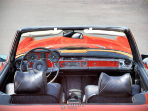 Image 48/70 of Mercedes-Benz 280 SL (1969)