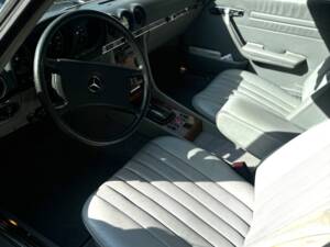 Image 6/21 of Mercedes-Benz 280 SL (1985)