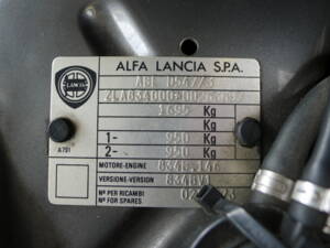 Immagine 8/32 di Lancia Thema I.E. (1991)