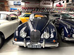 Image 19/26 de Jaguar XK 150 SE OTS (1958)