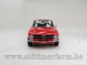 Immagine 5/15 di Alfa Romeo Giulia 1600 GT Junior (1974)