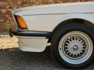 Image 24/50 de BMW 635 CSi (1986)