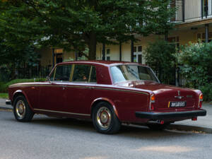 Immagine 4/32 di Rolls-Royce Silver Shadow II (1978)