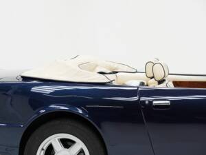 Image 14/15 of Aston Martin Virage Volante (1994)