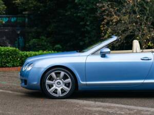 Bild 29/50 von Bentley Continental GTC (2007)