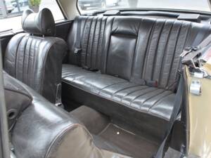 Image 19/30 of Mercedes-Benz 280 SE (1970)