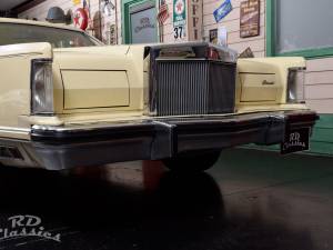 Bild 36/49 von Lincoln Continental Mark V (1979)