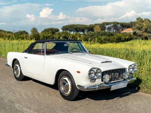 Image 1/42 of Lancia Flaminia GT 2.8 3C Touring (1966)