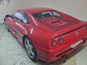 Immagine 2/16 di Ferrari F 355 Berlinetta (1995)