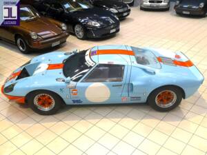 Image 6/50 of Ford GT40 (1966)