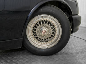Immagine 41/50 di MG RV8 (1991)