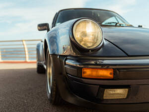 Imagen 17/65 de Porsche 911 Turbo 3.3 (1986)