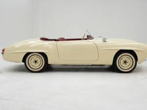 Image 6/15 of Mercedes-Benz 190 SL (1962)