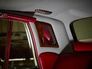 Image 59/100 de Rolls-Royce Silver Shadow II (1979)