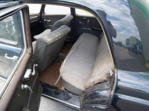 Image 16/30 of Mercedes-Benz 180 (1955)