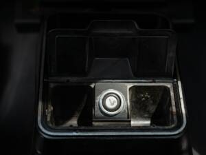 Bild 42/50 von Ford Consul 1,7 (1987)