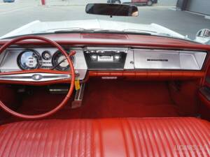 Immagine 27/52 di Buick Electra 225 Custom (1964)