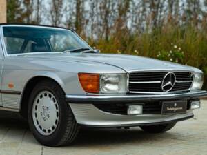 Image 35/50 of Mercedes-Benz 300 SL (1988)