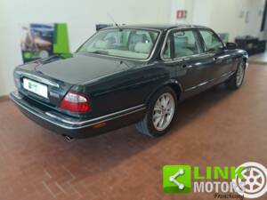 Bild 3/10 von Jaguar XJ 8 Executive (1998)