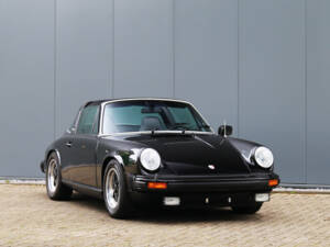 Image 47/67 de Porsche 911 2.7 S (1977)