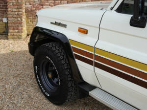 Immagine 9/50 di Toyota Land Cruiser 2.4 LX Turbo (1992)