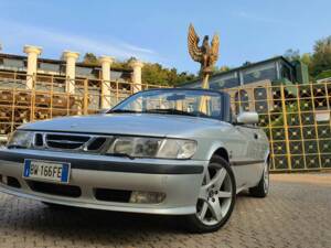 Immagine 2/50 di Saab 9-3 2.0 Turbo (2001)