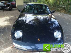 Image 2/10 de Porsche 928 S4 (1987)