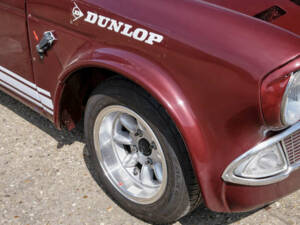 Image 30/50 of Ford Anglia (1965)