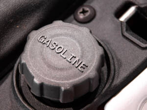 Image 19/28 of Piaggio DUMMY (1998)