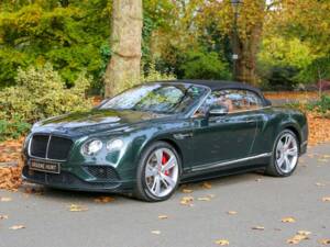 Bild 36/49 von Bentley Continental GTC V8 S (2017)