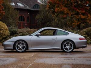 Image 4/8 de Porsche 911 Carrera &quot;40 Jahre 911&quot; (2004)