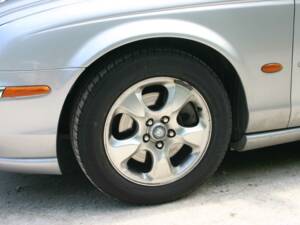 Bild 9/51 von Jaguar S-Type 4.0 V8 (2000)