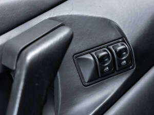 Bild 8/41 von Ferrari F 355 Berlinetta (1996)