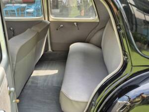 Image 23/47 of Citroën Traction Avant 11 BL (1955)