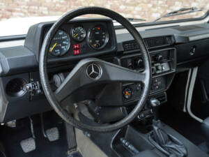 Immagine 25/50 di Mercedes-Benz 280 GE (LWB) (1983)