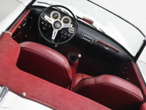 Immagine 30/34 di Alfa Romeo 2000 Spider (1960)