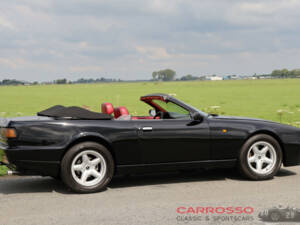 Image 5/44 de Aston Martin Virage Volante (1993)