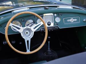 Image 30/50 de MG MGA Twin Cam (1959)