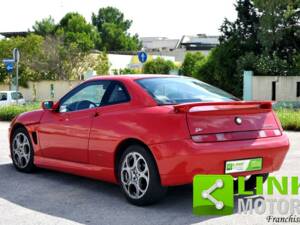 Imagen 8/10 de Alfa Romeo GTV 2.0 Twin Spark (1996)